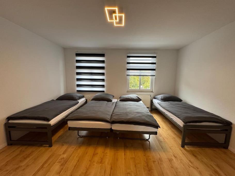 Grosse Wohnung Mit Xxl-Balkon In Schwerin Mitte Exterior foto